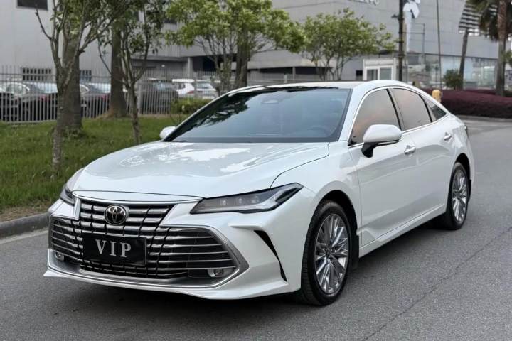 丰田 亚洲龙 2.0L 豪华版