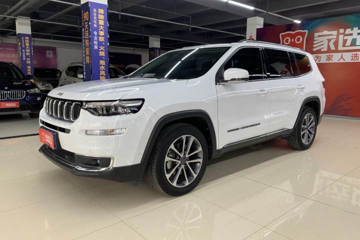 Jeep 大指挥官 2.0T 四驱悦享版 国V
