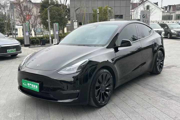 特斯拉 Model Y Performance高性能全轮驱动版