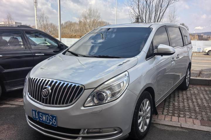 别克 GL8 3.0L GT豪华商务豪雅版