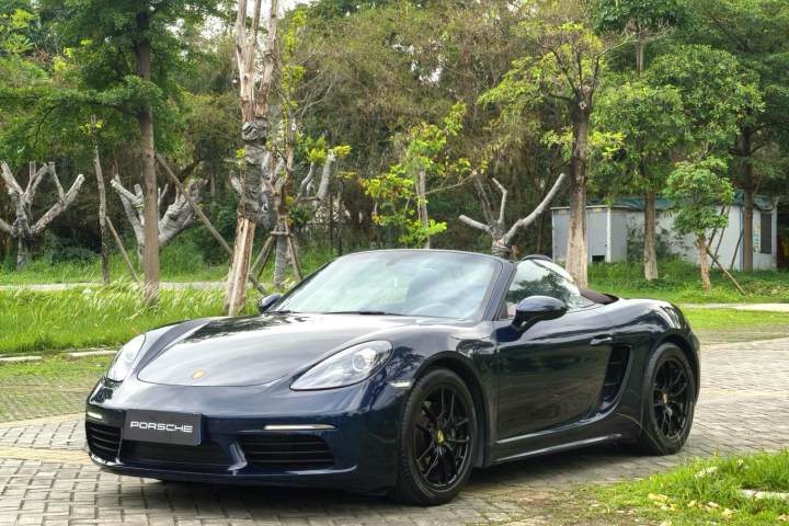保时捷 718 Cayman 2.0T
