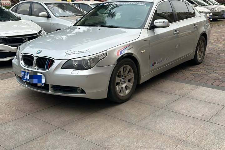 宝马 5系(进口) 520i