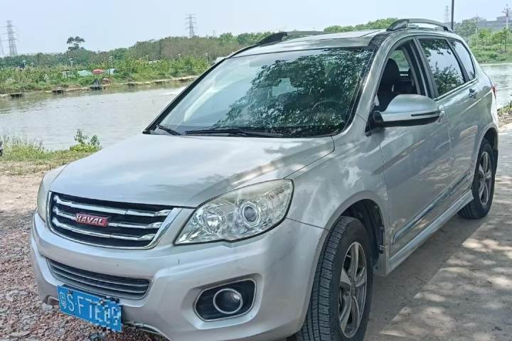 哈弗 H6 升级版 1.5T 手动两驱精英型