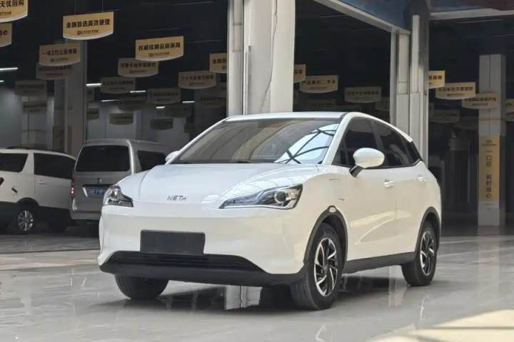 哪吒汽车 哪吒V 2021款 长续航娱乐版升级型