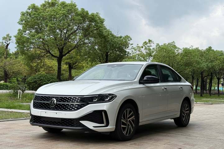 大众 朗逸 300TSI DSG星空领先版