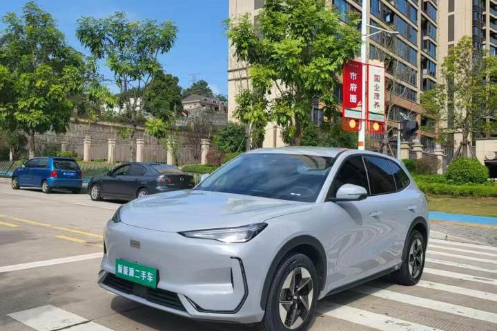 吉利银河 银河E5 530km 远航版