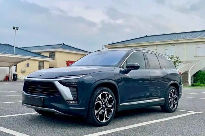 蔚来 ES8 2020款 580KM 六座版