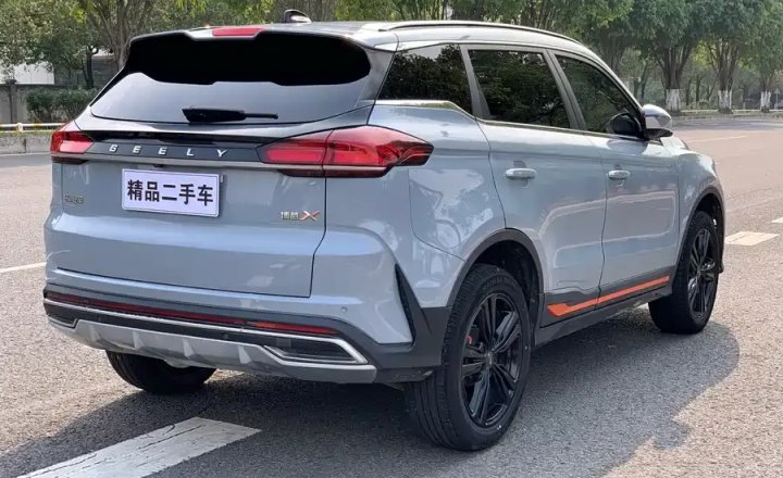 吉利汽车 博越 2022款 博越X 1.8TD DCT智联型