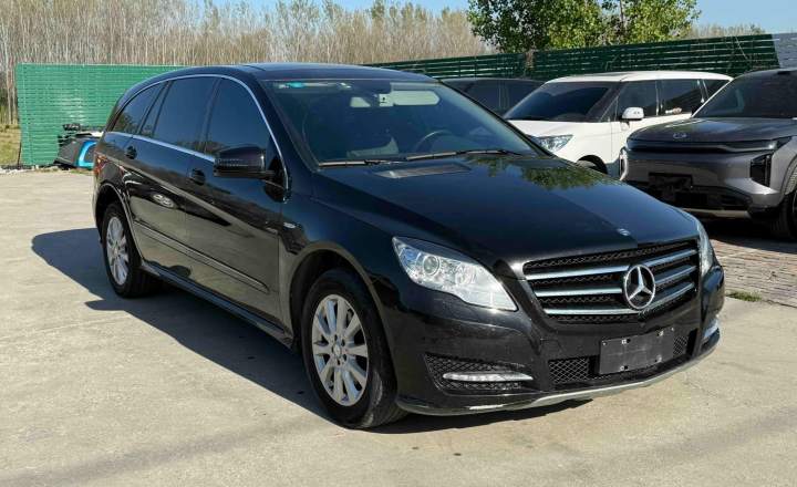 奔驰 R级 2017款 R 320 4MATIC 商务型臻藏版