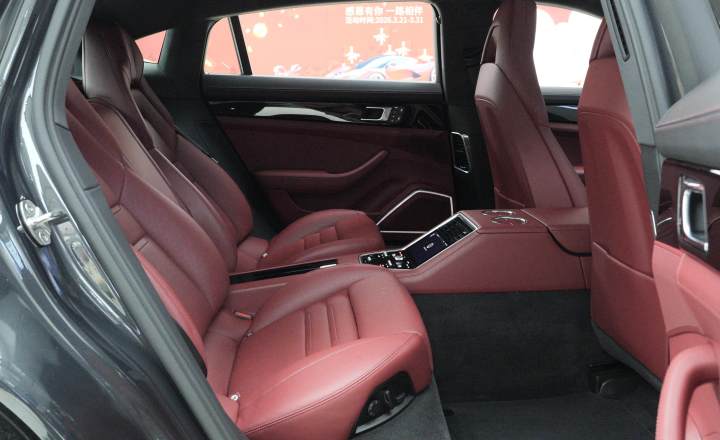 保时捷 Panamera 2023款 Panamera 行政加长版 2.9T