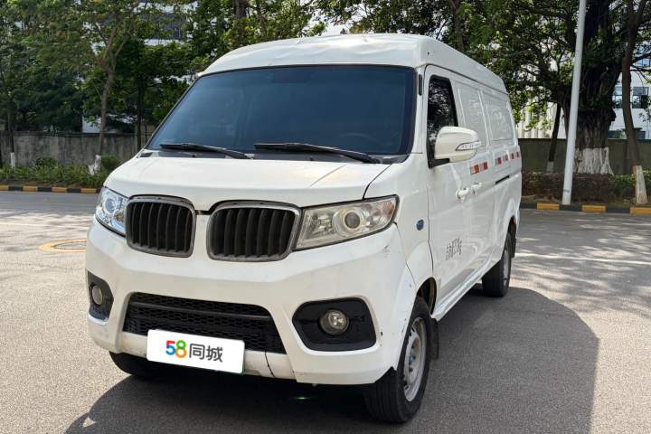 神州 DST5号 纯电动厢式运输车