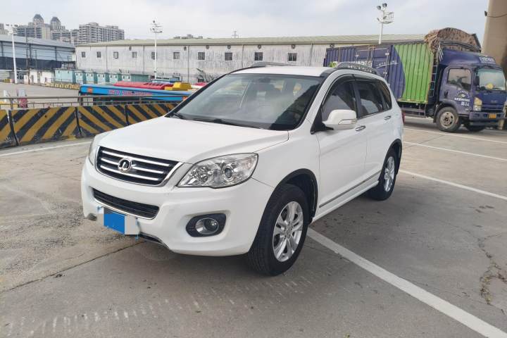 哈弗 H6 升级版 1.5T 手动两驱尊贵型