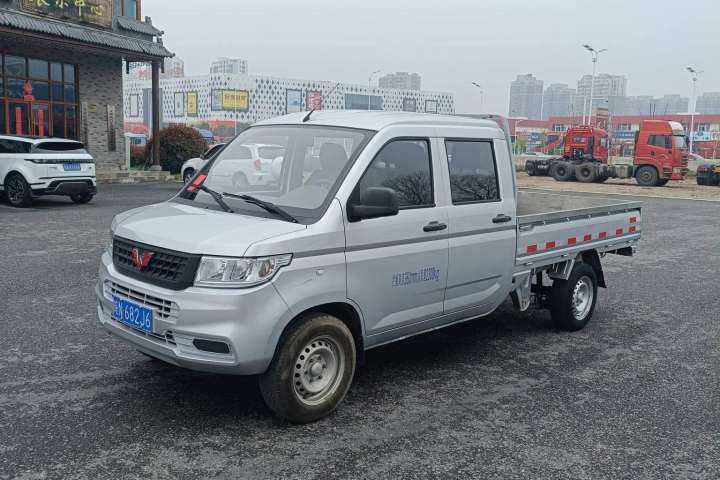 五菱汽车 五菱荣光新卡 1.5L双排国VI L3C