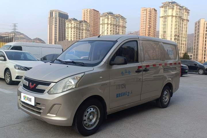 五菱汽车 五菱荣光V 1.5L实用型