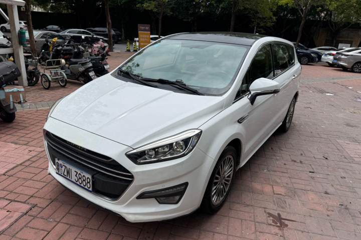 力帆汽车 轩朗 2.0L CVT舒适型