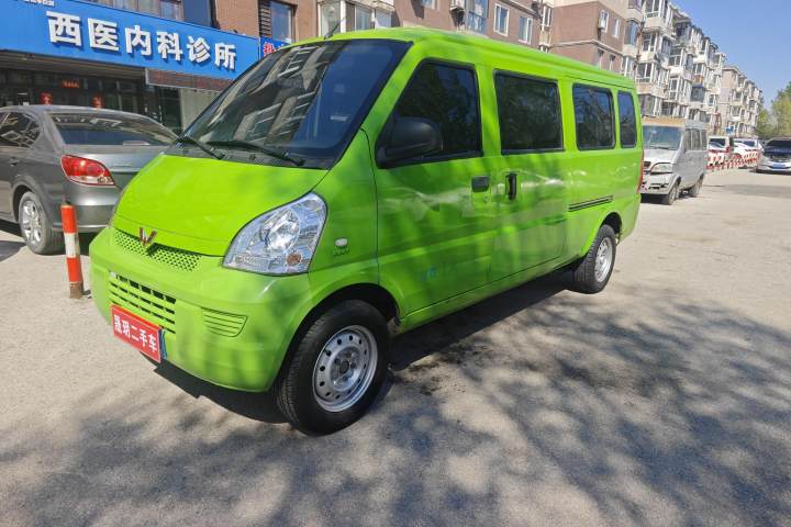 五菱汽车 五菱荣光 1.5L加长标准型空调版L3C