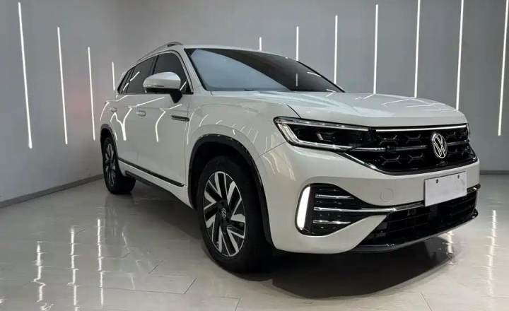 大众 探岳 2023款 330TSI 两驱RLine高能版
