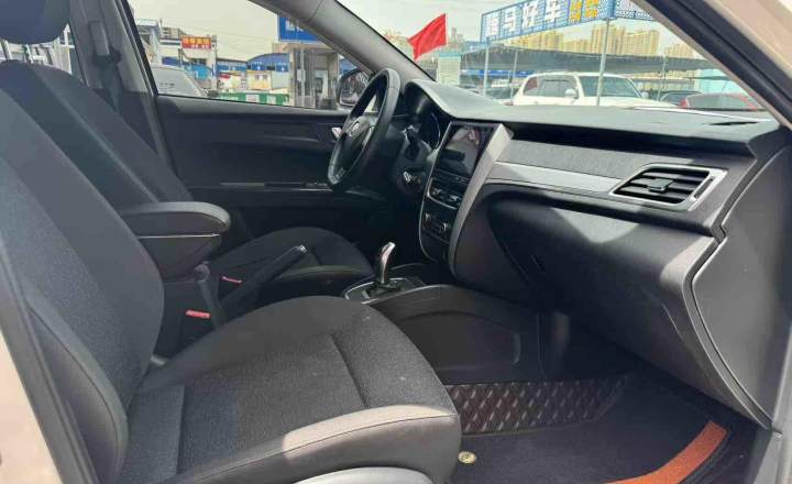 奔腾 B30EV 2019款 EV400