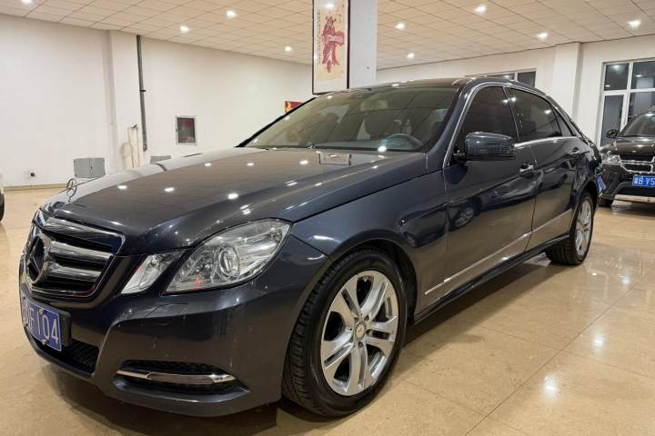 奔驰 E级 E 300 L 时尚型