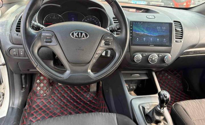 起亚 K3 2013款 1.6L 手动GLS