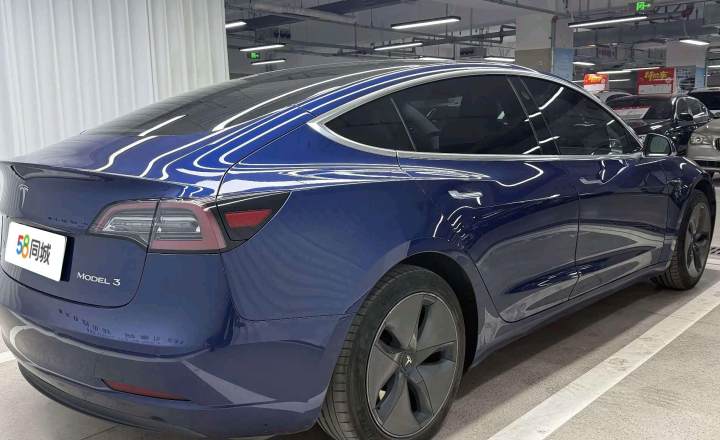 特斯拉 Model 3 2020款 标准续航后驱升级版