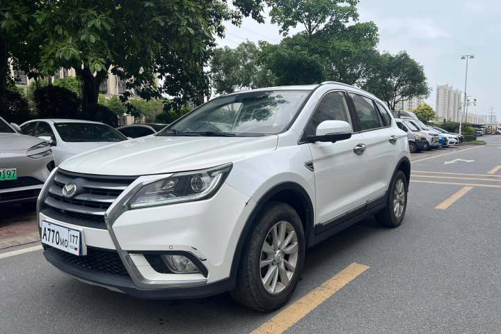 北汽幻速 S6 1.5T 手动智能型