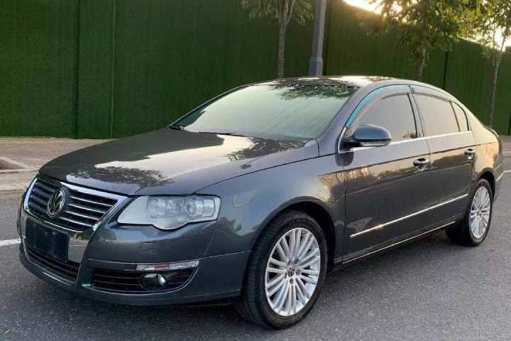 大众 迈腾 2.0TSI DSG舒适型