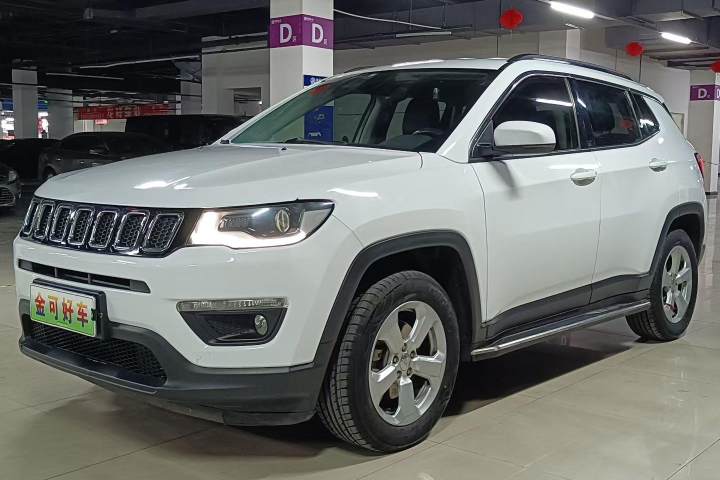 Jeep 指南者 2017款 200T 自动舒享版