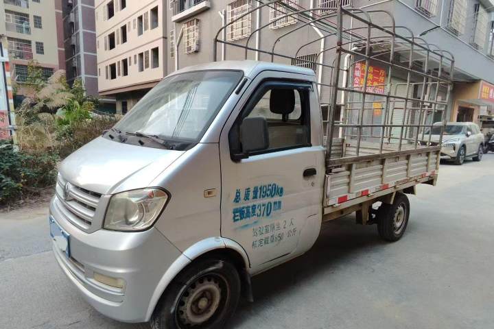 东风小康 K01 1.2L 2.7m瓦楞货箱DK12-05