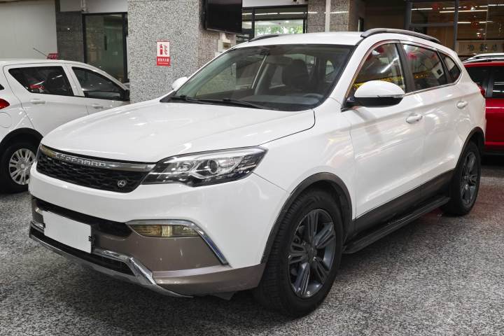 猎豹汽车 猎豹CS10 2016款 2.0T 自动都市型