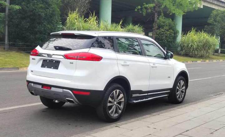 吉利汽车 博越 2016款 1.8TD 自动四驱智尊型
