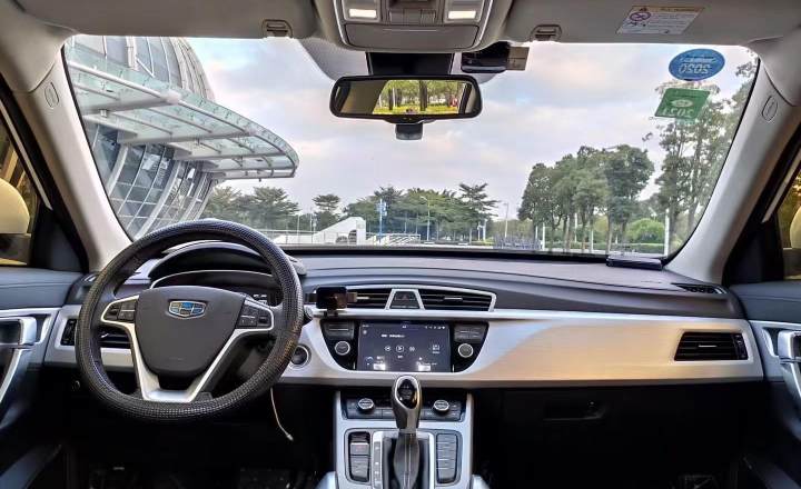 吉利汽车 博越 2016款 1.8TD 自动智联型