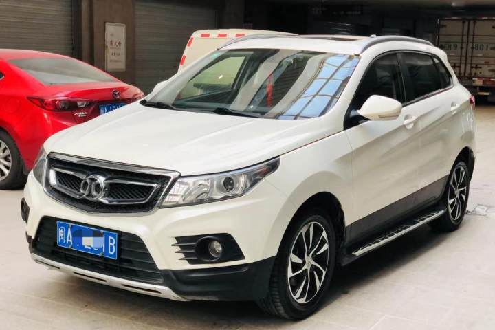 北京汽车 绅宝X55 1.5T CVT精英版