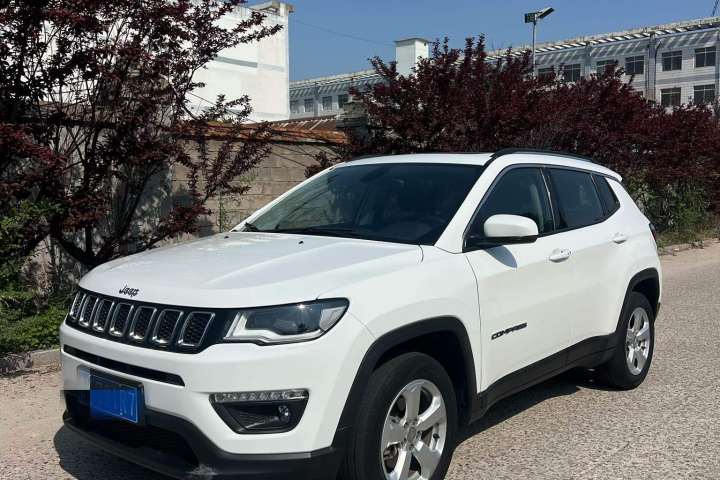 Jeep 指南者 200T 自动家享版
