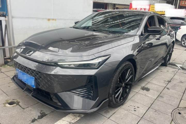 长安 UNIV 2024款 1.5T 尊贵运动型