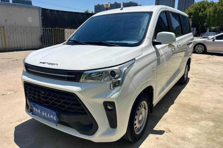 东风风光 风光380 1.5L 豪华型客车 7座