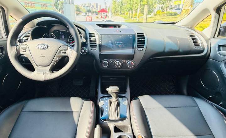 起亚 K3 2016款 1.6L 自动GLS