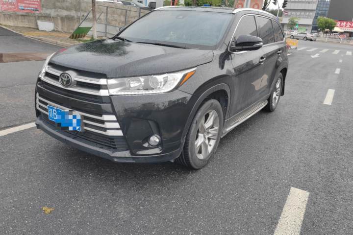 丰田 汉兰达 2.0T 四驱豪华版 7座