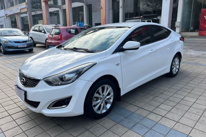 现代 朗动 1.6L 自动智能型
