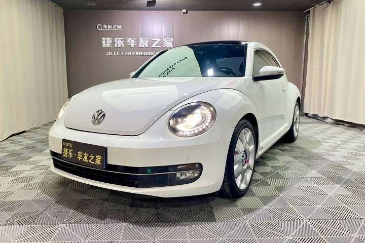 大众 甲壳虫 1.4TSI Fender摇滚版