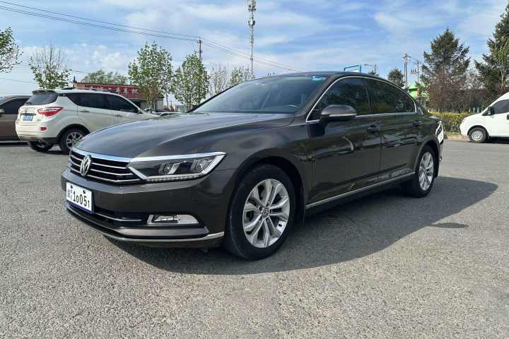 大众 迈腾 330TSI DSG 豪华型