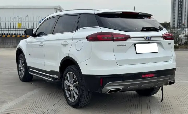 吉利汽车 博越 2018款 1.8TD 自动两驱智雅型