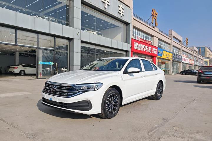大众 速腾 改款 200TSI DSG超越版
