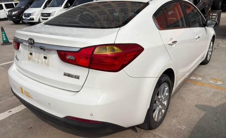 起亚 K3 2013款 1.6L 手动GLS