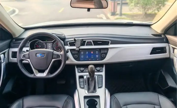 吉利汽车 博越 2018款 1.8TD 自动两驱智联型4G互联版