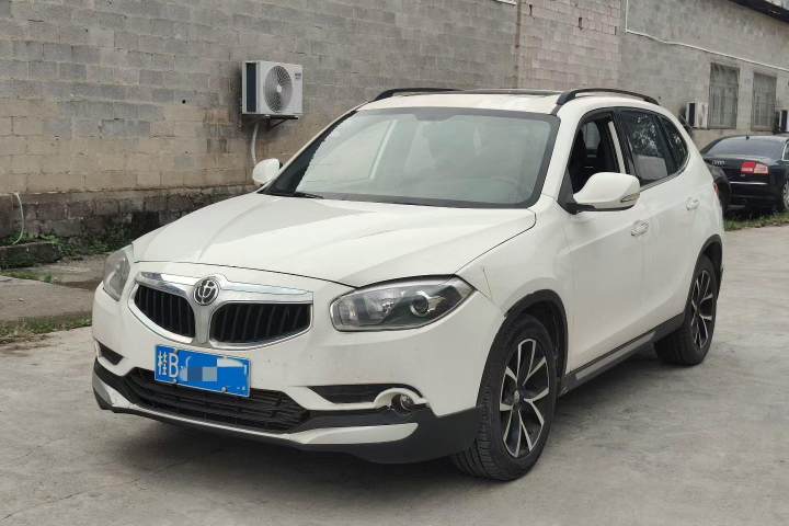 中华 V5 2016款 1.5T 自动两驱智能型