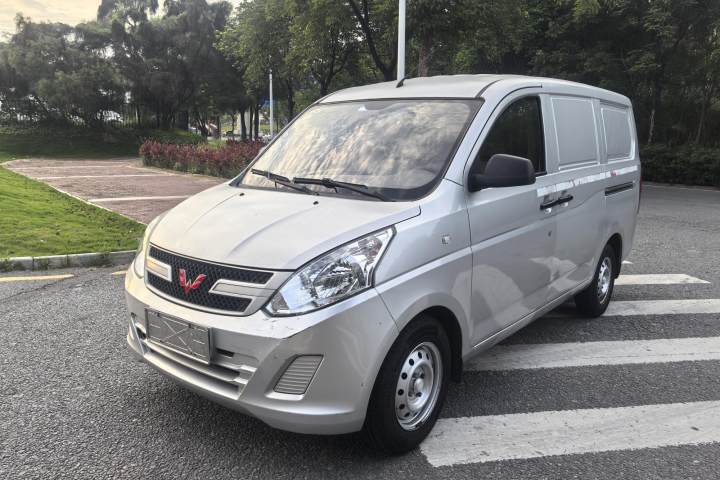 五菱汽车 五菱荣光V 1.5L标准型