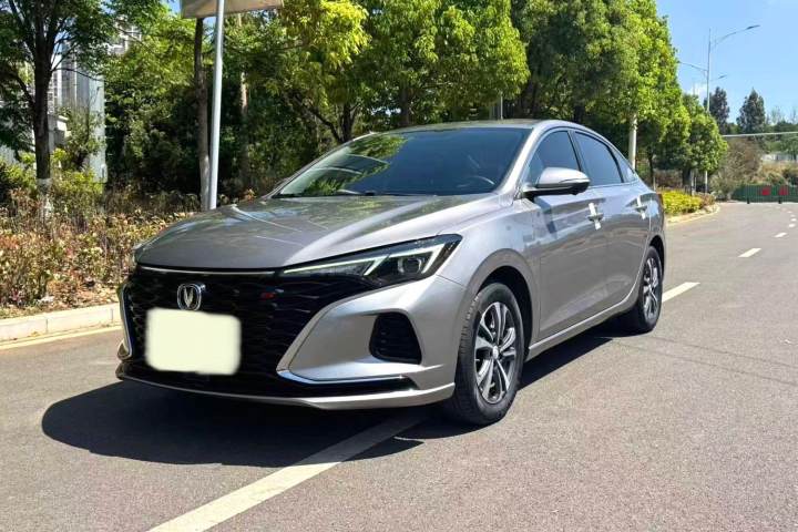 长安 逸动 PLUS 蓝鲸NE 1.4T GDI DCT尊贵型