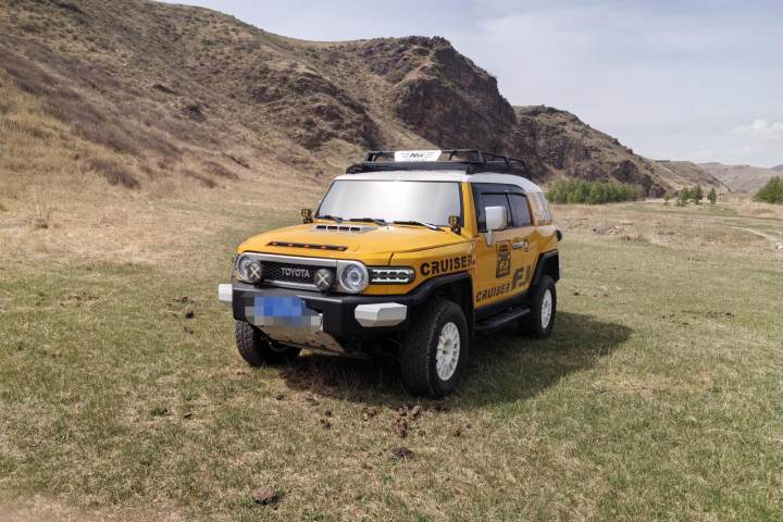 丰田 FJ 酷路泽 4.0L