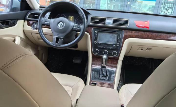 大众 帕萨特 2011款 2.0TSI DSG御尊版